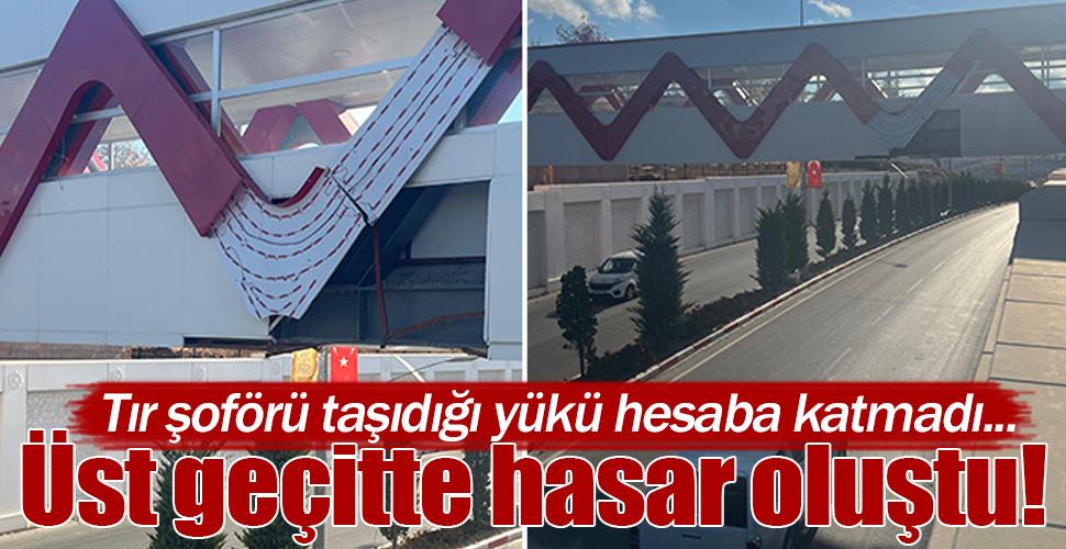 Karaman'da tır şoförü taşıdığı yükü hesaba katmadı, Çarptığı üst geçitte hasar oluştu!